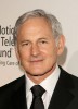 photo Victor Garber